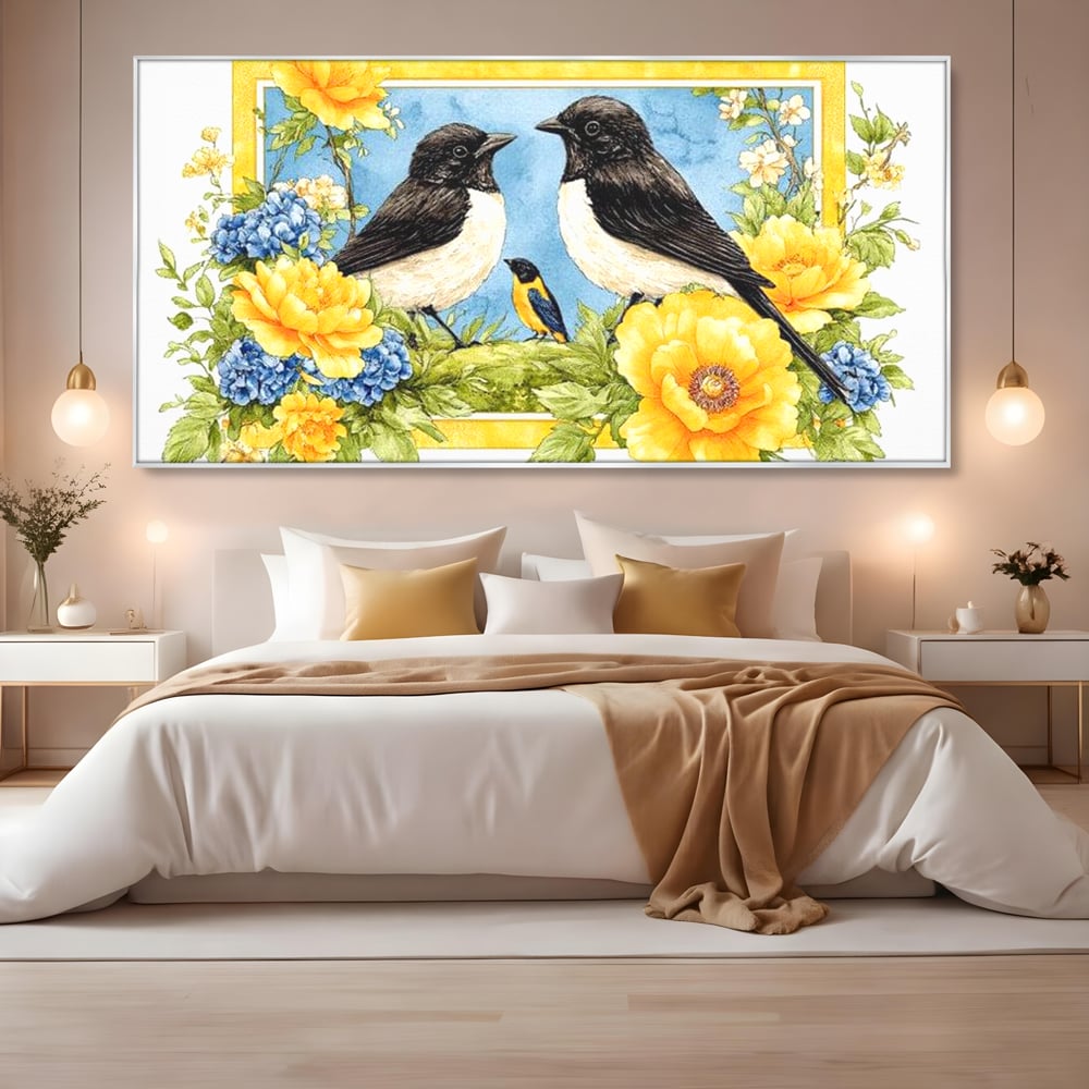 Tablou canvas cu tablou canvas cu pasari si flori, in rama de aluminiu argintiu, pe perete intr-un dormitor